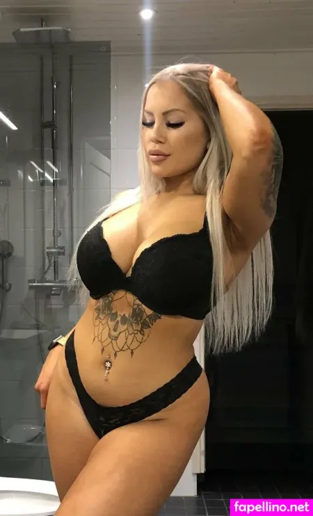 Iinasse OnlyFans Thumbnail #emo6KFzX1N