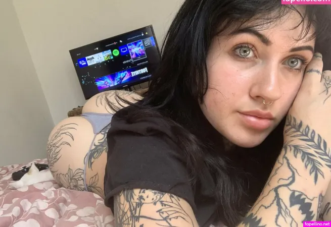 Iinked Kitttyy OnlyFans Thumbnail #9Jnk8J0C6z