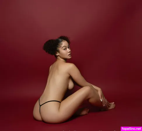 Iivoryforeignfree OnlyFans Thumbnail #nMdTowzL73