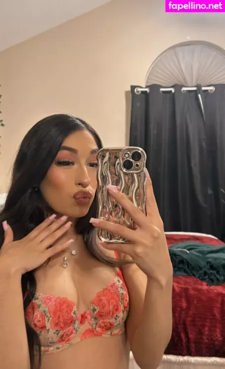 Ijustneedee OnlyFans Thumbnail #b8Qv2Co0KM