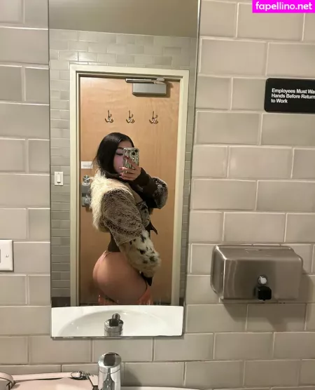 Ijustneedee OnlyFans Thumbnail #brKtGW6ETM