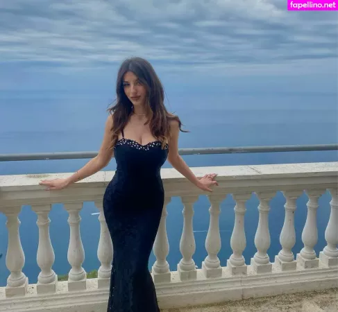 Ika Dauria OnlyFans Thumbnail #c7NvOgyvml