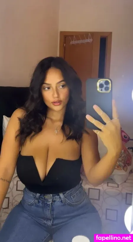 Ilaria Grappa OnlyFans Thumbnail #XDNrrePc3W