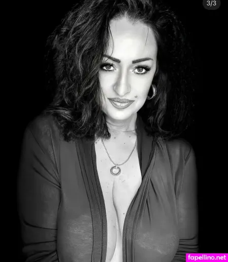 Ilaria Lanci OnlyFans Thumbnail #04skXxWeaQ