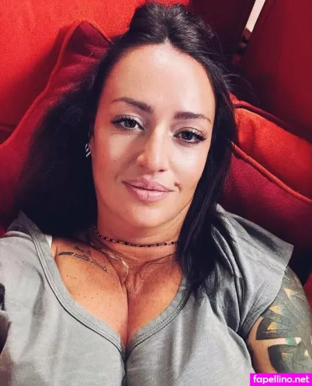 Ilaria Lanci OnlyFans Thumbnail #90vhbWmUQg