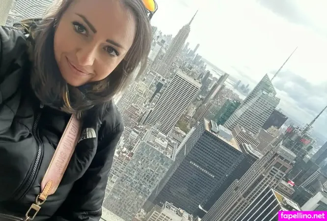 Ilaria Lanci OnlyFans Thumbnail #Zsv2LGOkfU