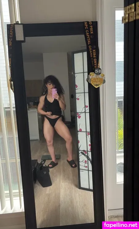 Ileezy OnlyFans Thumbnail #aXM3nm3r6M