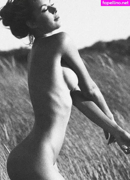 Ilena Ingwersen OnlyFans Thumbnail #UiXfPnjZ2S