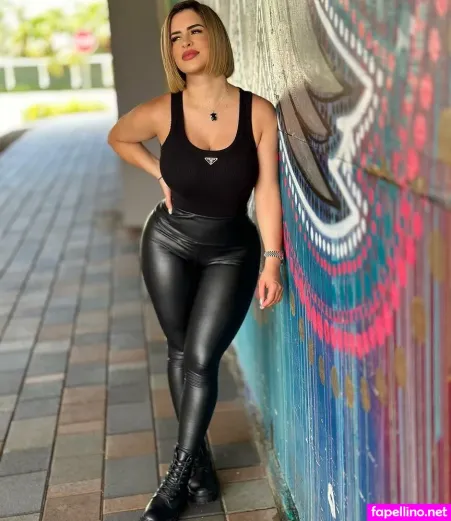 Ilenn Santos Main Profile Photo