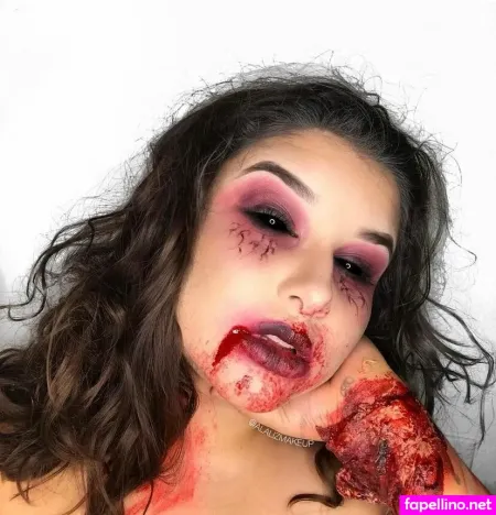 Ilianna OnlyFans Thumbnail #REfAgDIm6F