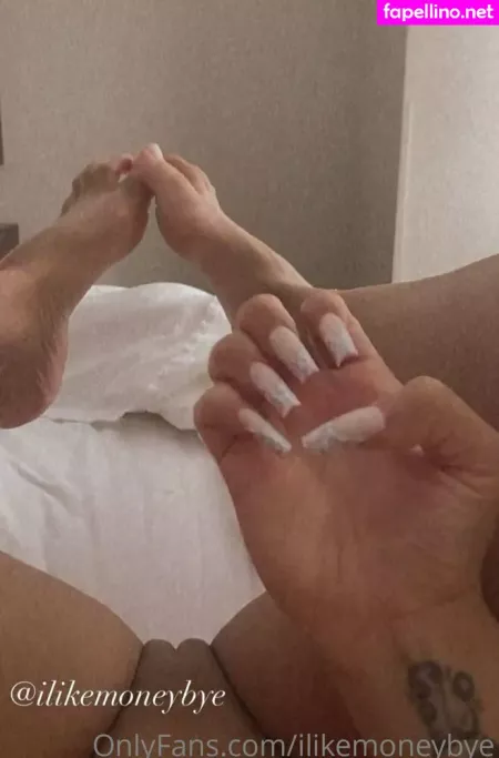 Ilikemoneybye OnlyFans Thumbnail #9Uq1C6NIu2