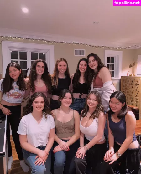 Ilina OnlyFans Thumbnail #Vue09dRyNE