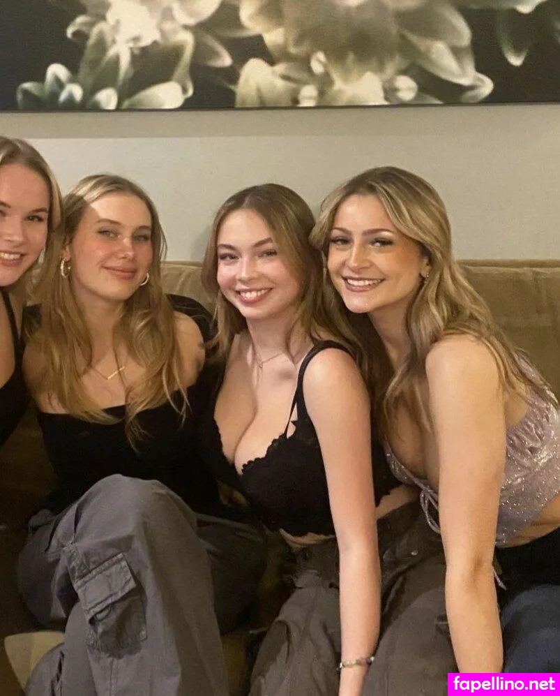 ilinamcqueen, poisonedfetish Nude Leaked OnlyFans Photo #MqGjo1fmtS