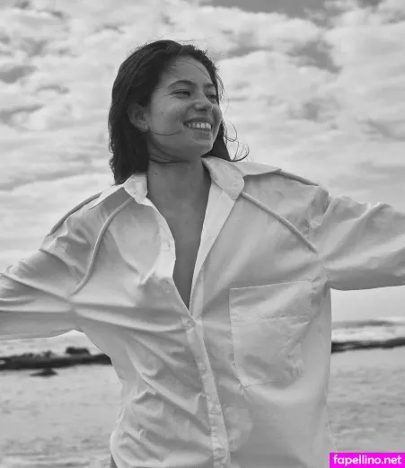 Ilit Ozer OnlyFans Thumbnail #eJW58hJ7C6