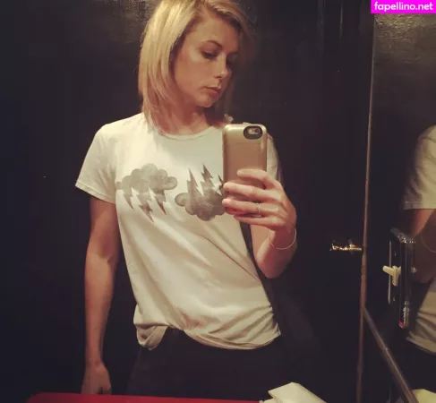 Iliza Shlesinger OnlyFans Thumbnail #Sk6J0AJNZa