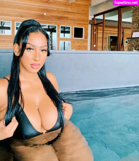 Illi Y OnlyFans Thumbnail #c1K2IdK7Zo