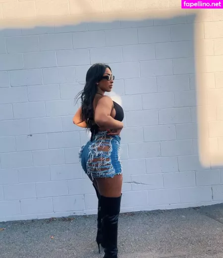 Illi Y OnlyFans Thumbnail #hi5hJawRBv