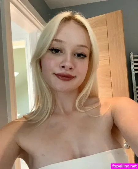 Illustrious Bed 5811 OnlyFans Thumbnail #rBXLoe8Qge