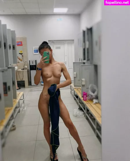 Iloilong OnlyFans Thumbnail #IpdlggYrKC