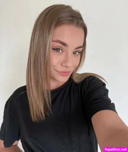 Ilona Candyy OnlyFans Thumbnail #PCctuuThr2