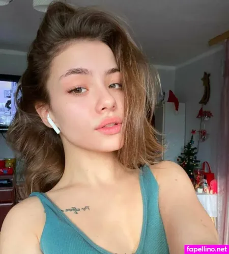 Ilona Candyy OnlyFans Thumbnail #YAQATleytb