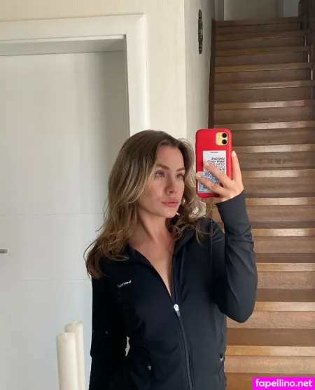Ilona Candyy OnlyFans Thumbnail #r3vPEVlRlI