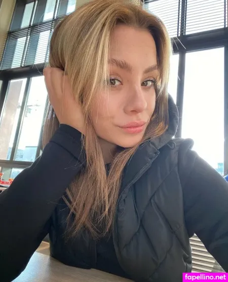 Ilona Candyy OnlyFans Thumbnail #yJvHPcx3Ry
