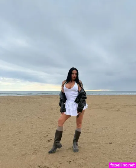 Ilona Ray OnlyFans Thumbnail #I3catK87Ox