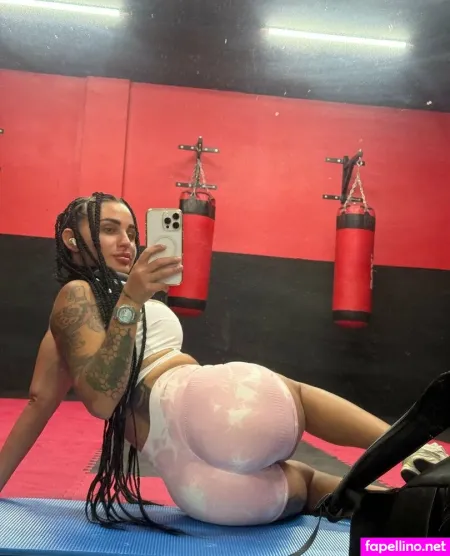 Ilona Ray OnlyFans Thumbnail #R3souWddlN