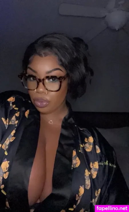 Ilooklikebaae OnlyFans Thumbnail #BQwbhdoxnF