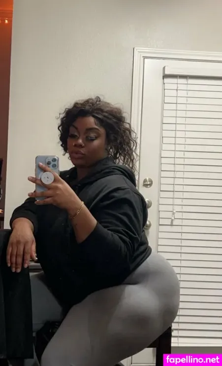 Ilooklikebaae OnlyFans Thumbnail #sRHZcNUIZM