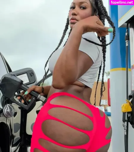 Ilovedaleeshaa OnlyFans Thumbnail #Rr0xVbJK58
