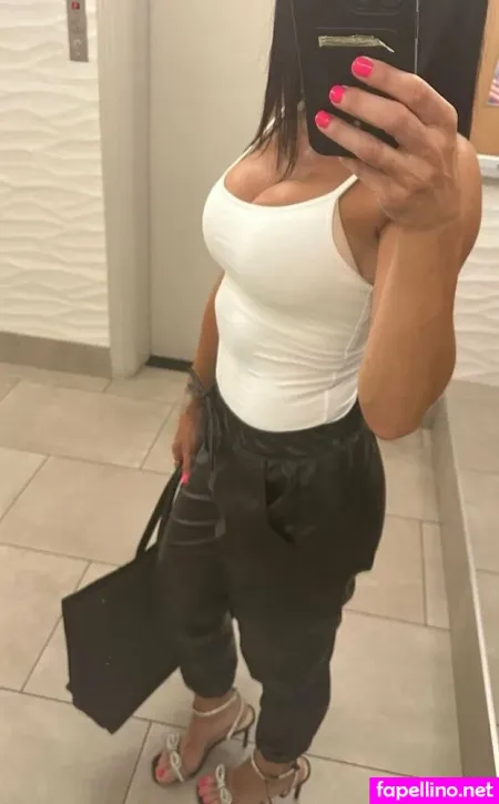 Ilovehrddick OnlyFans Thumbnail #byoej3BYiL