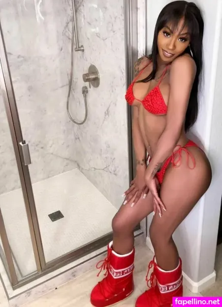 Iloveleilanili OnlyFans Thumbnail #XOaG9ASicb