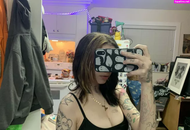 Ilovelilsaku OnlyFans Thumbnail #GjVMEXuaKG