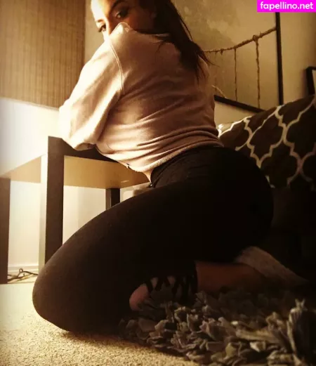 Iloveteniah OnlyFans Thumbnail #oCmgrgJmFH