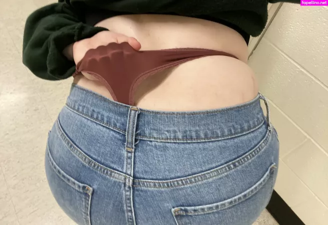 Ilovewedgies OnlyFans Thumbnail #8yh8lVrze1