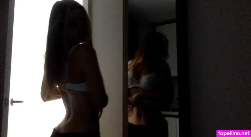 Iluvcuom OnlyFans Thumbnail #8CXfDUdmoO