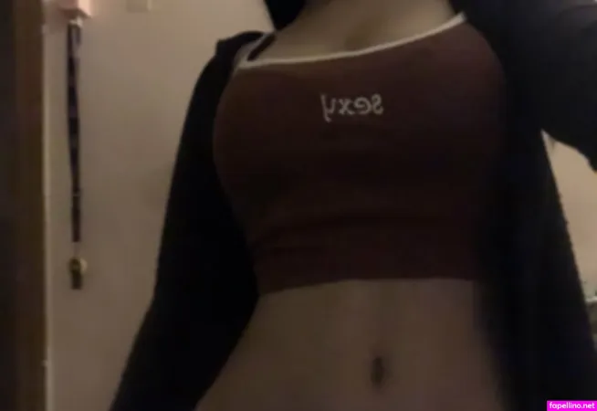 Ily Yuumi OnlyFans Thumbnail #1BoSbgMIPz