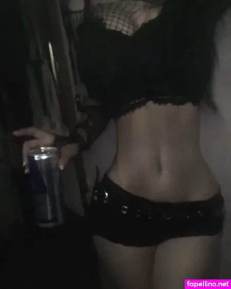 Ily Yuumi OnlyFans Thumbnail #D6H4MdIqUh