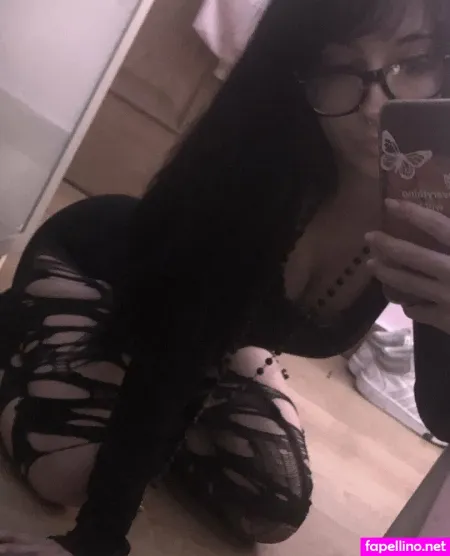 Ily Yuumi OnlyFans Thumbnail #zJHfM49mEE