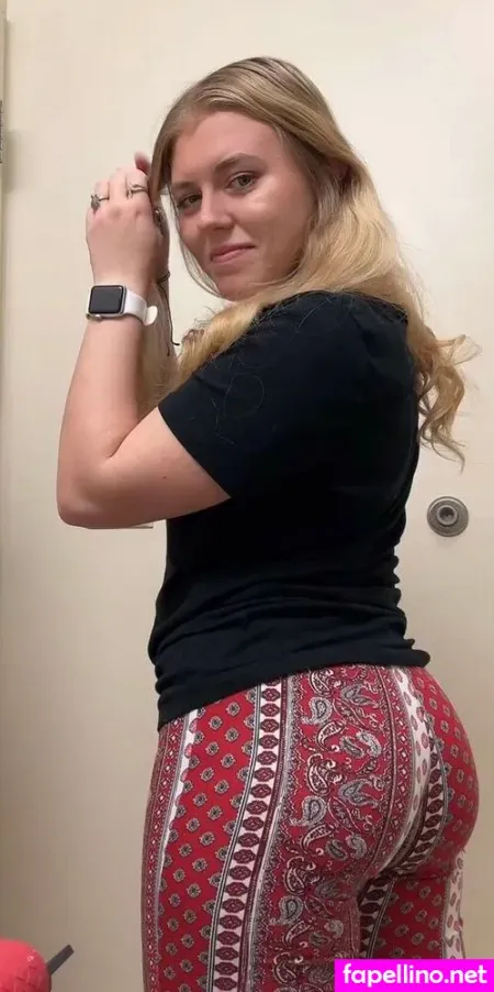 Im Mackenzzzzie OnlyFans Thumbnail #uXW0hUSeGi