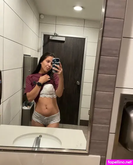 Im Superiorladie OnlyFans Thumbnail #zxFyMNdala