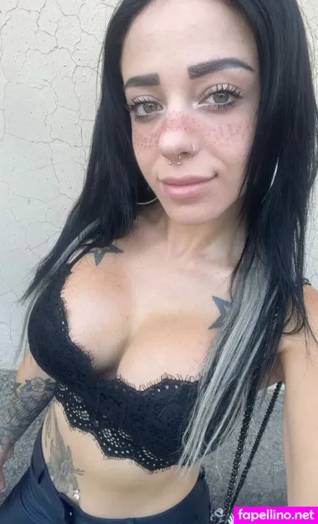 Im Violet OnlyFans Thumbnail #WjwgyRFmdh