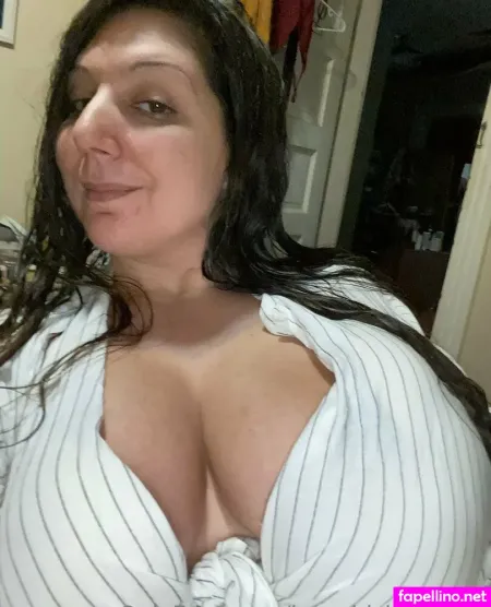 Im Whiskeyjones OnlyFans Thumbnail #ClPHWNLDJS