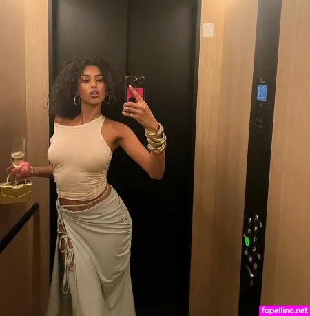 Imaan Hammam OnlyFans Thumbnail #gZN8ct44Y6