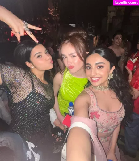 Iman Vellani OnlyFans Thumbnail #NzgRPHCela