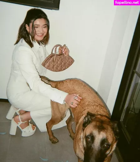 Iman Vellani OnlyFans Thumbnail #UhyMpcyMQx