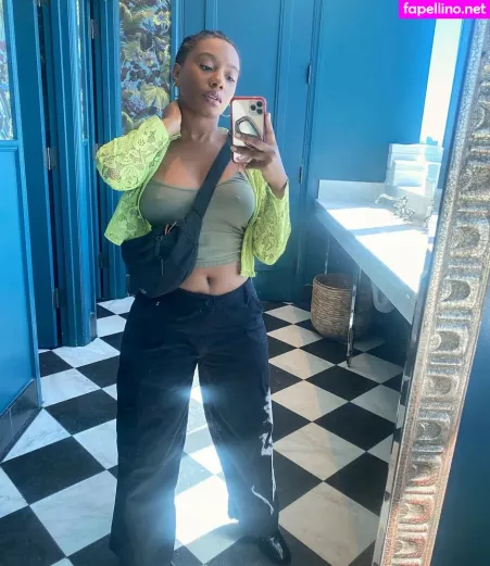 Imani Hakim OnlyFans Thumbnail #CTH4qEeIjS