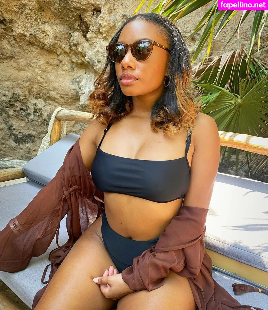 imanihakim Nude Leaked OnlyFans Photo #NpXLZW0x74